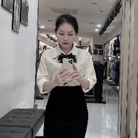 NGUYỄN THỊ THUÝ HẰNG