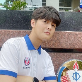 Võ Hoàng Phương Duy