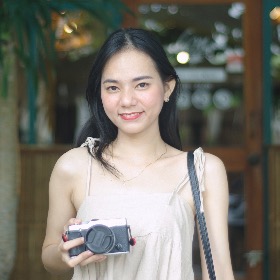 BÙI bích phượng