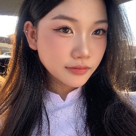 HUỲNH THANH THẢO