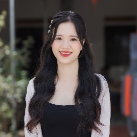 NGUYỄN THÙY LINH