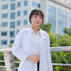 LA ĐẶNG MỸ NHUNG