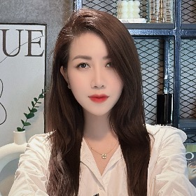 CAO HỒNG NHUNG
