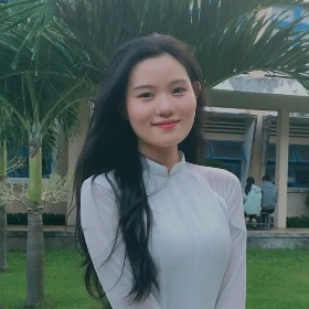 nGUYỄN THỊ HỒNG KHUYÊN