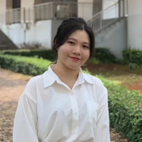 Khưu Huỳnh Vy