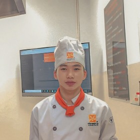 NGUYỄN VIẾT HUY